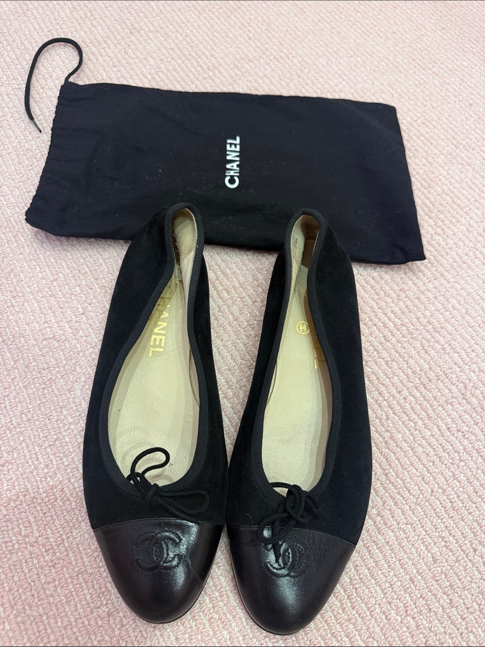 CHANEL Black Suede and Leather Cap-Toe Ballet Flats